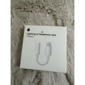 Apple Lightning to Headphone 3.5mm Jack Adapter - White New In Box